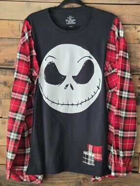 Upcycled Graphic T-shirt With Plaid Sleeves